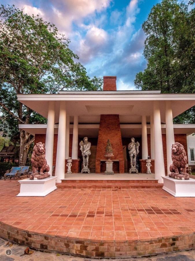 Baroque Boutique Resort Ranong Exterior foto
